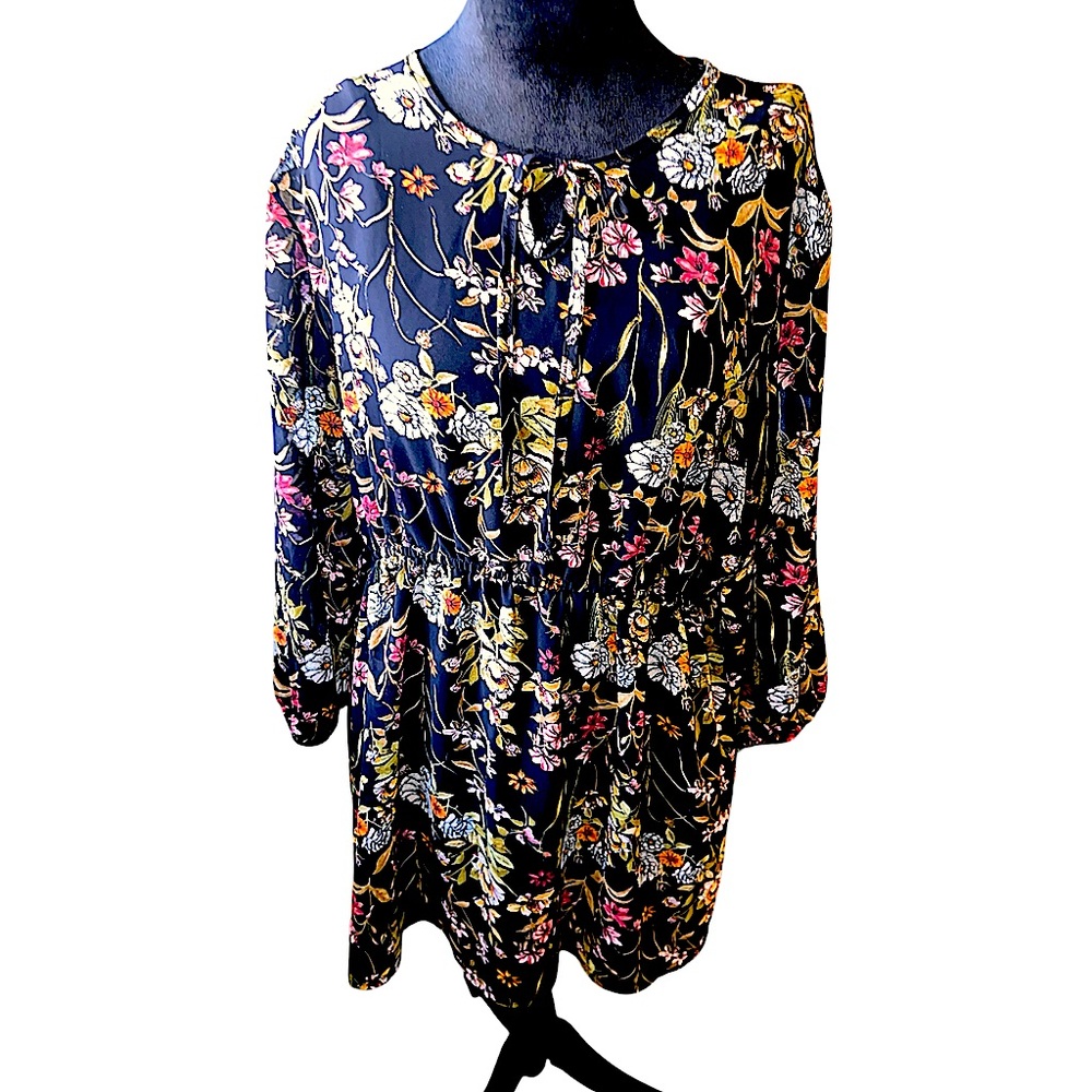 Ma Cherie Maternity sheer floral top w/camisole lining underneath, cinched waist